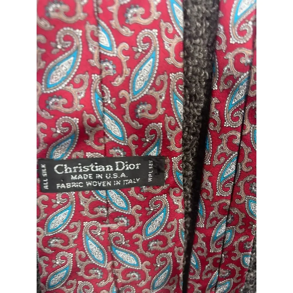 VTG Christian Dior Paisley Mens 100% Silk Necktie Red Blue Woven In ITALY
